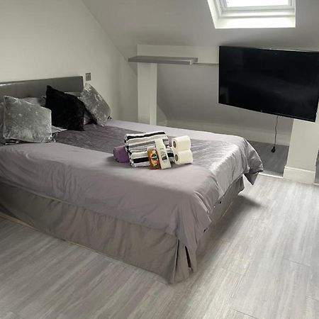 Newly Renovated Studio In Acton Londres Exterior foto